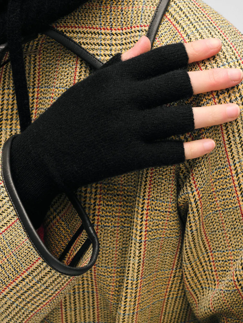 cashmere fingerless glove