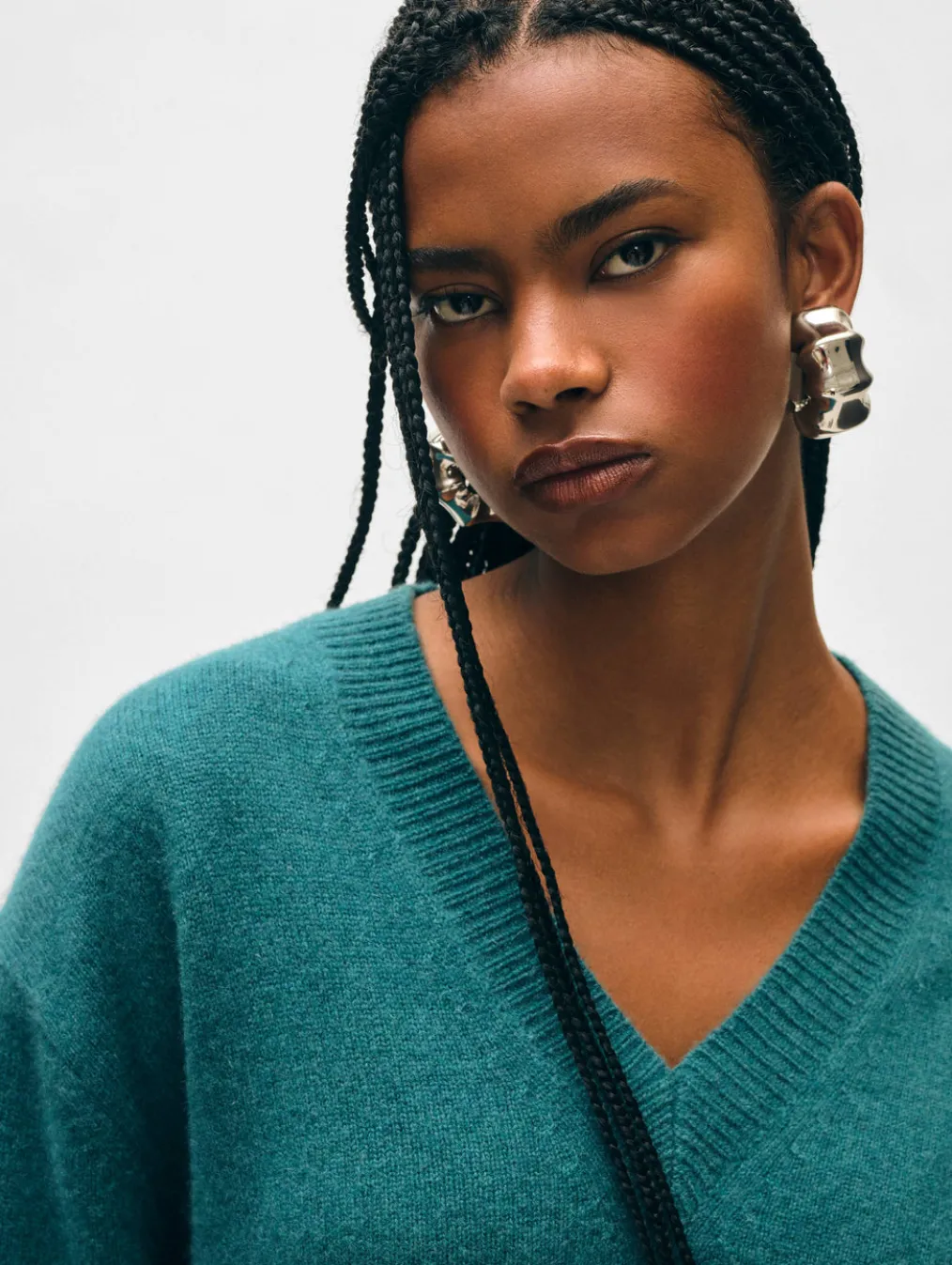 cashmere relaxed v neck