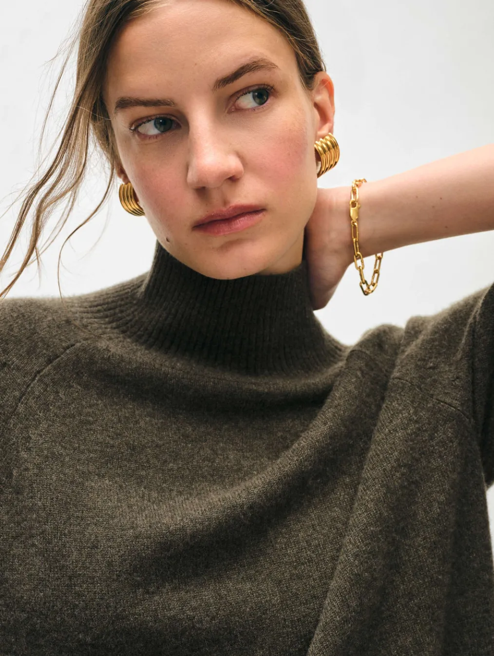 cashmere rib trim standneck