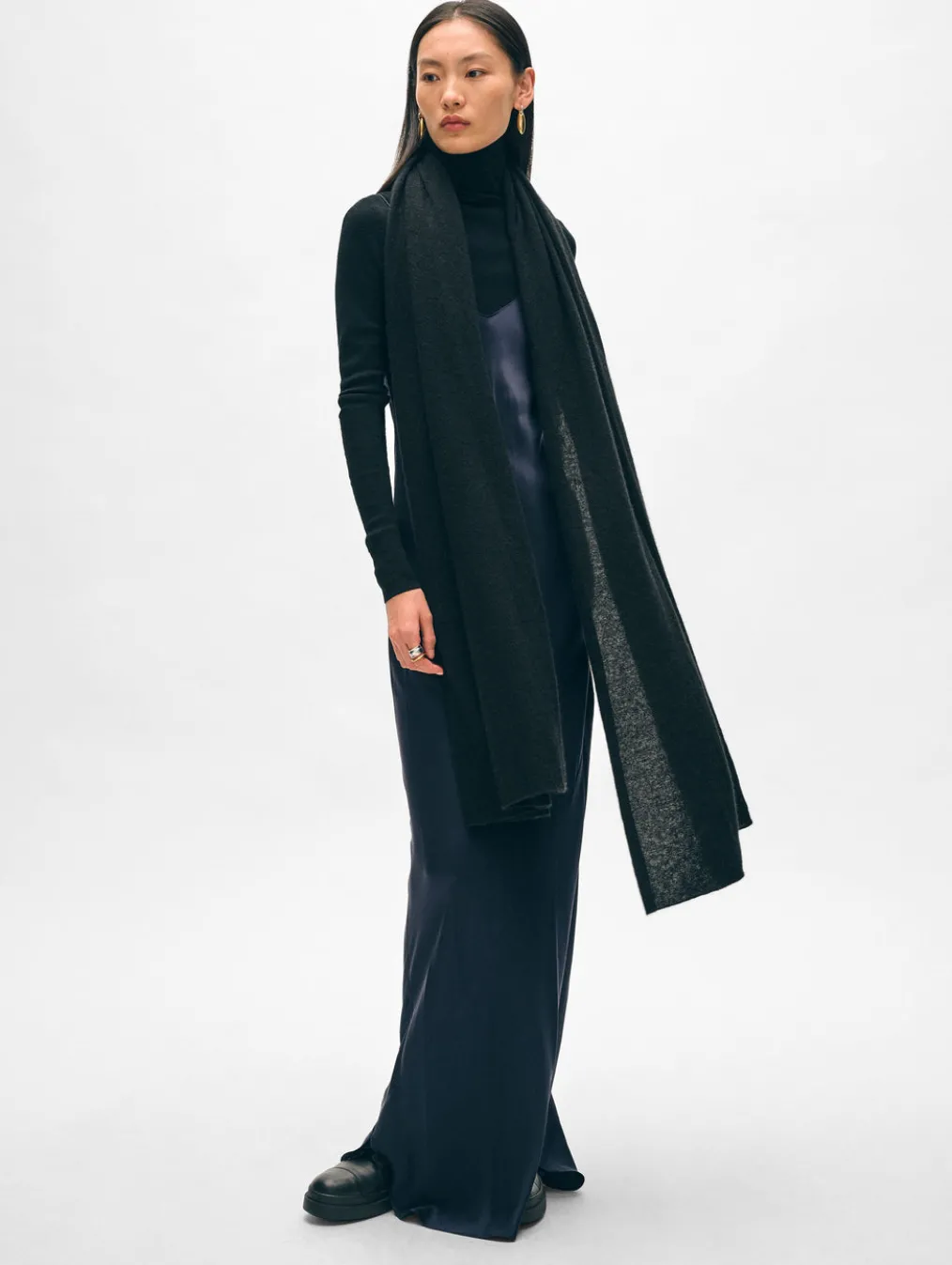 cashmere travel wrap