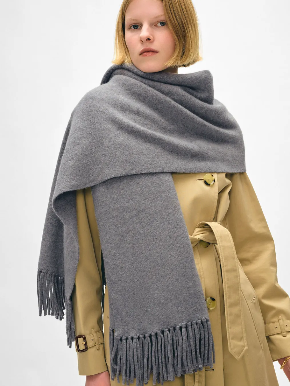 merino cashmere tassel scarf