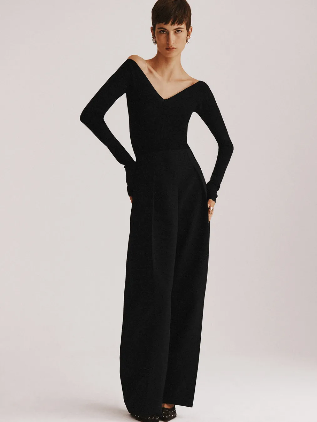 superfine merino ribbed v neck top